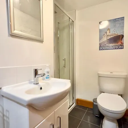 10 Mill Road * Padstow
