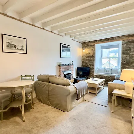 10 Mill Road Padstow